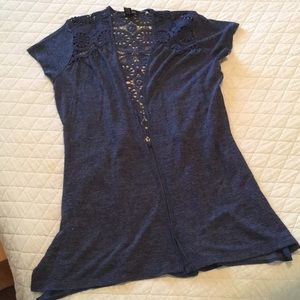 Short sleeved cardigan